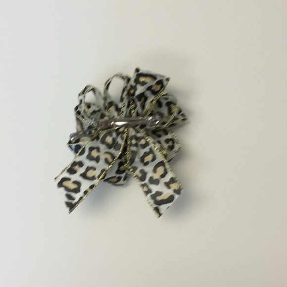 Polyester Ribbon Hair Bow - Picture 3 of 6